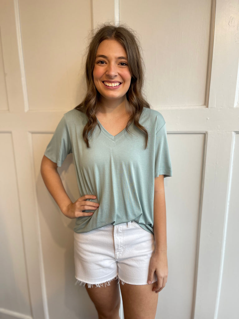 Sammie V-Neck Tee