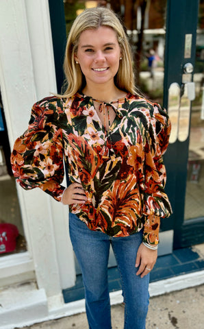 Geometric Print Short Puff Sleeve Top